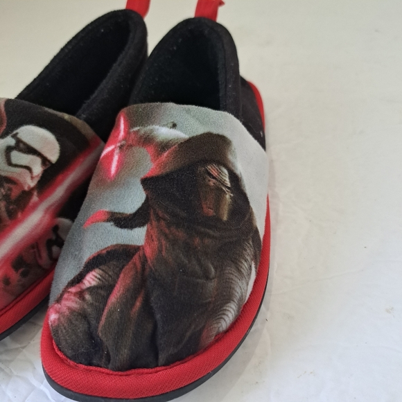 Boys Slippers - Picture 2 of 7